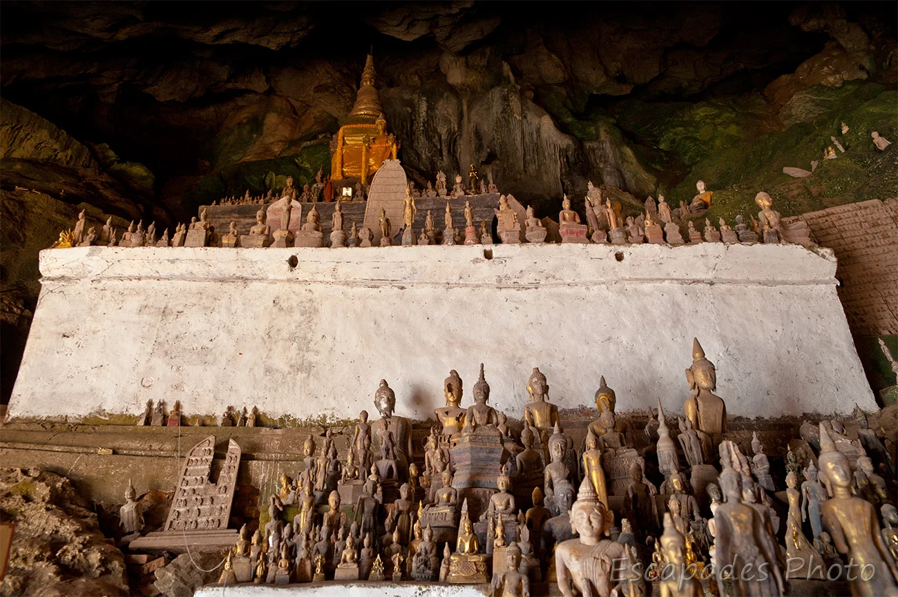Pak grotte bouddhiste sacrée