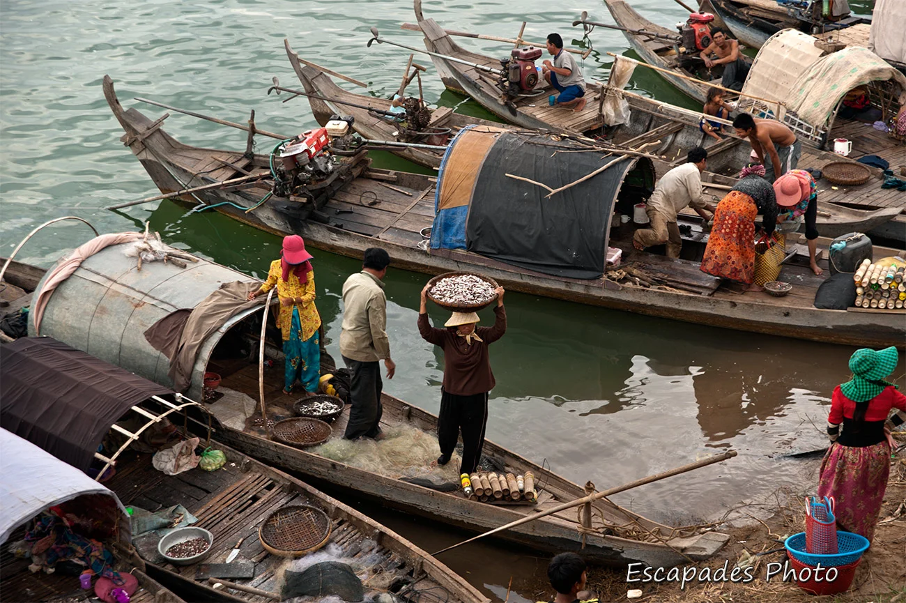 Kampong Cham mékong - débarquement pêche