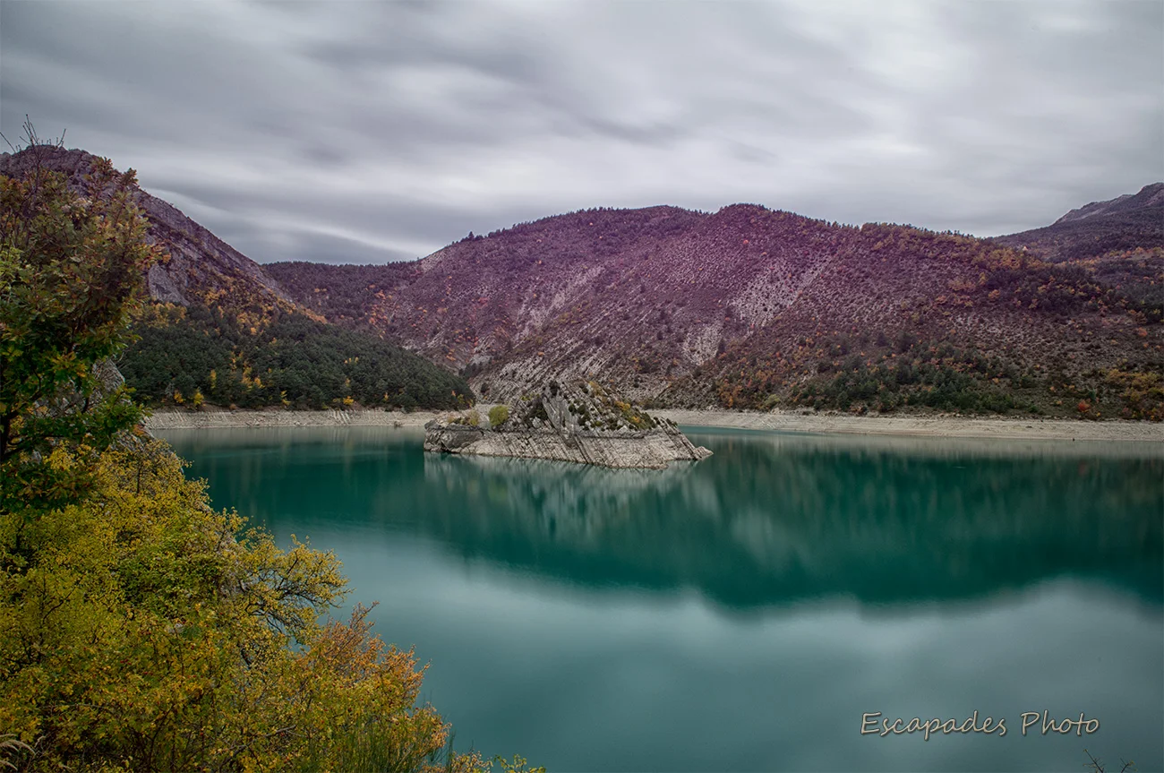 Ilôt - ravin de Cheiron - Lac de Castillon